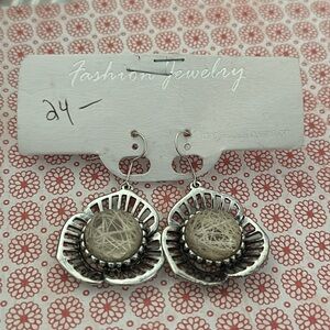 Pierced earrings silver tone NWT